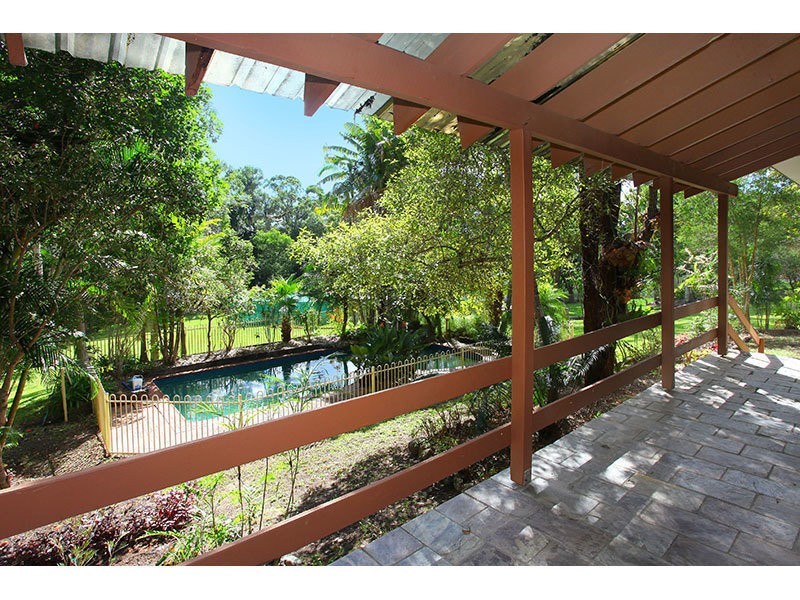 4 EWAN ST, Nerang QLD 4211