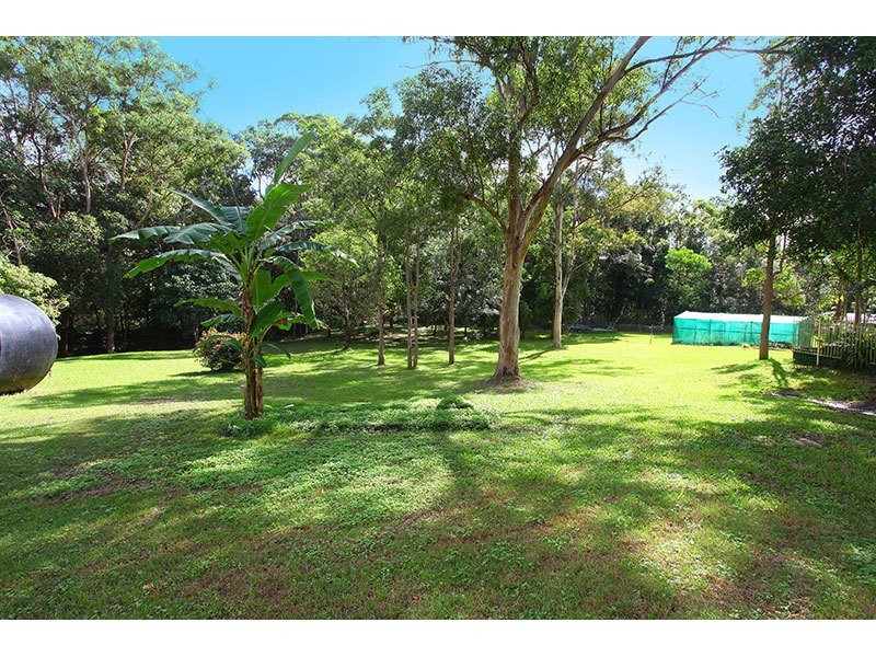 4 EWAN ST, Nerang QLD 4211