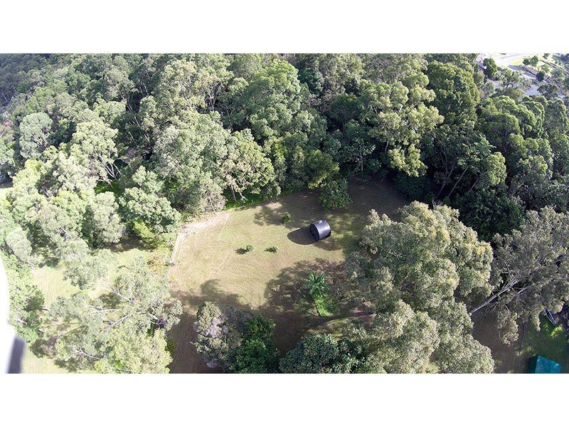 4 EWAN ST, Nerang QLD 4211