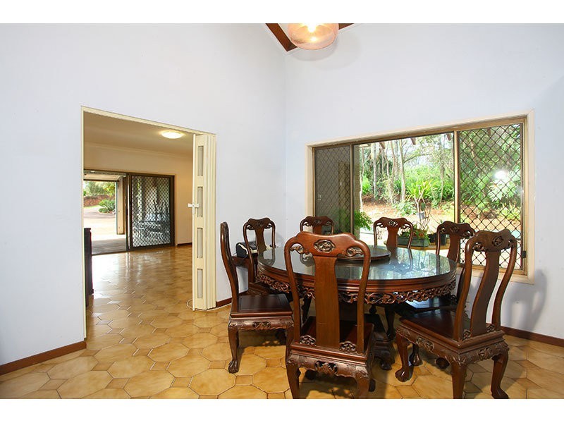 4 EWAN ST, Nerang QLD 4211