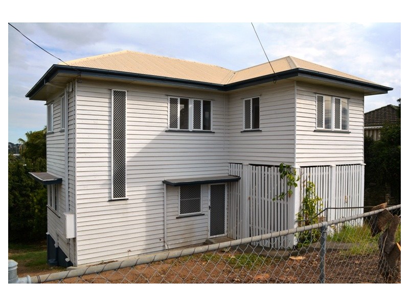 28 Winnam Street, Stafford QLD 4053