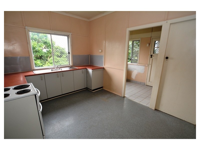 28 Winnam Street, Stafford QLD 4053