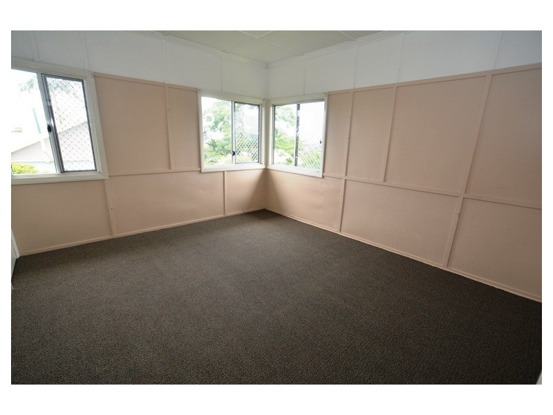 28 Winnam Street, Stafford QLD 4053