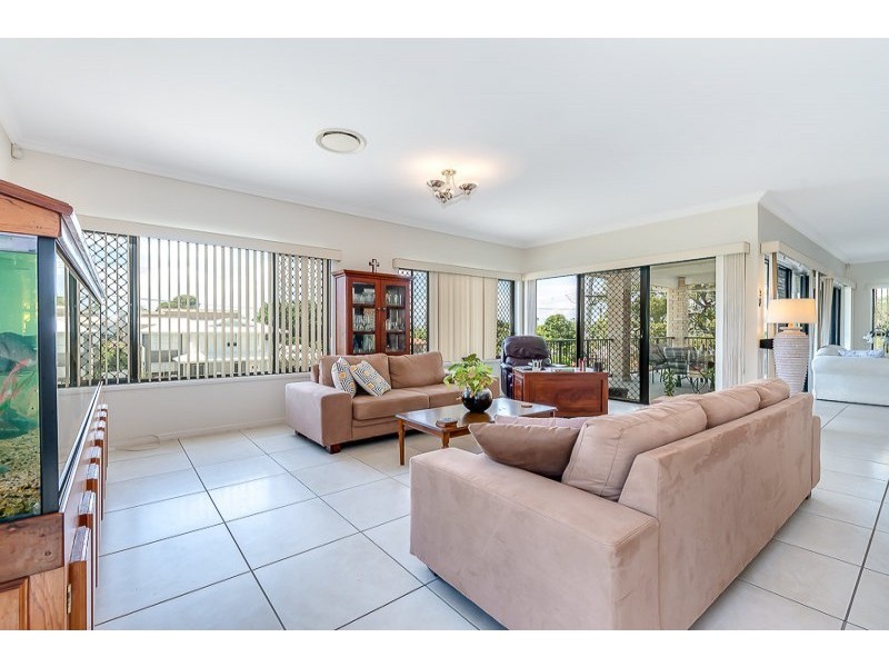 1 JIMMIESON AVENUE, Labrador QLD 4215