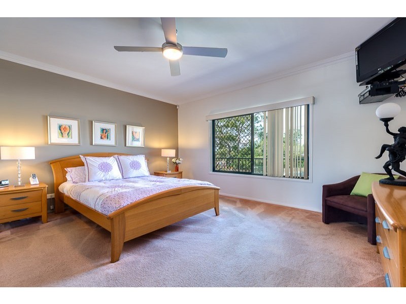 1 JIMMIESON AVENUE, Labrador QLD 4215