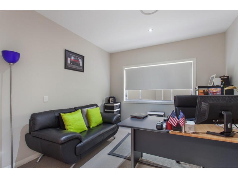 2241 GLENGALLON WAY, Hope Island QLD 4212