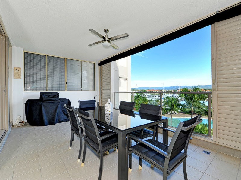 1744/1 RIALTO QUAY DRIVE, Hope Island QLD 4212