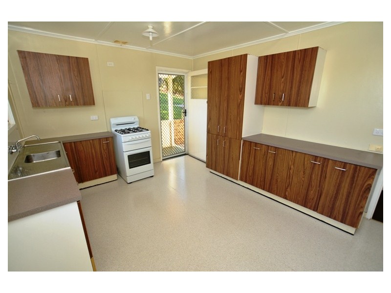 19 Landscape Street, Stafford Heights QLD 4053