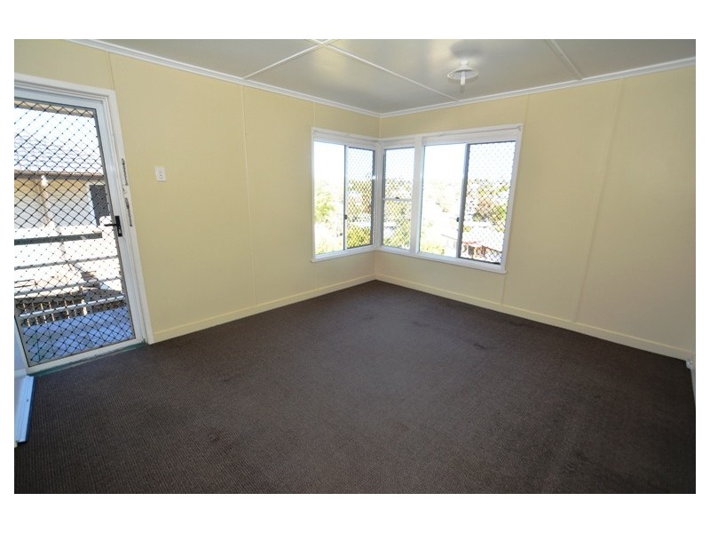 19 Landscape Street, Stafford Heights QLD 4053