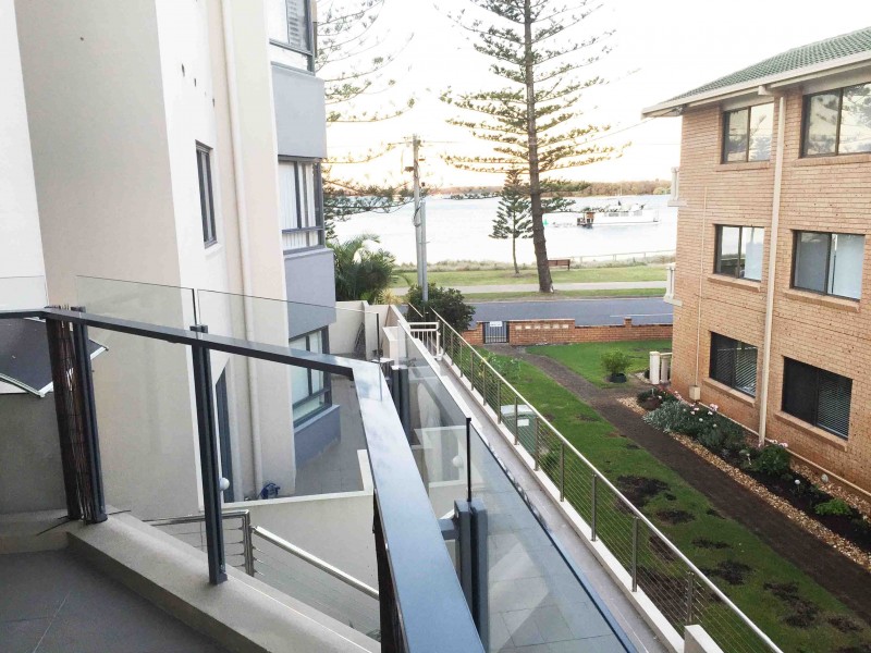 6/508 MARINE PARADE, Labrador QLD 4215