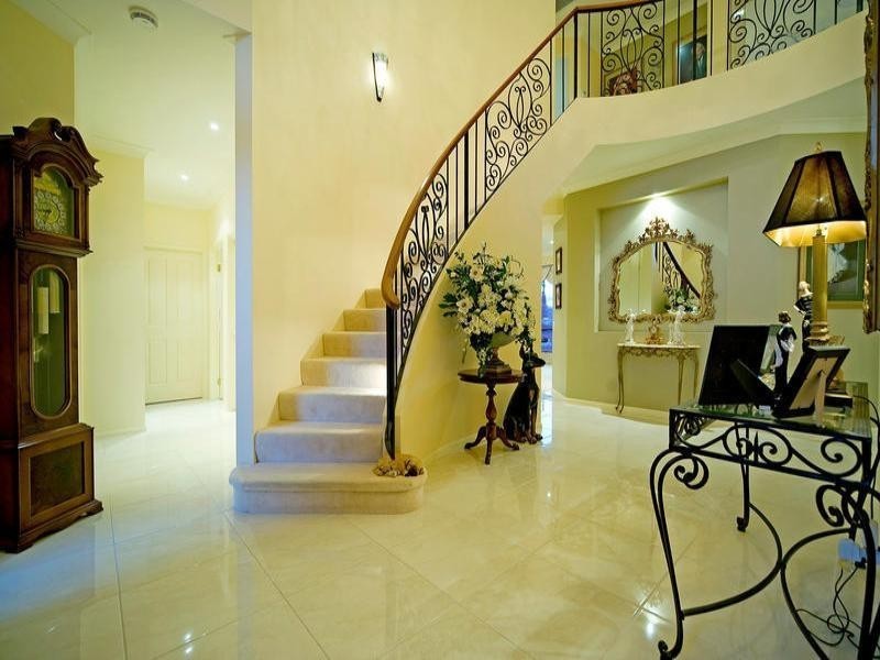 Hope Island QLD 4212