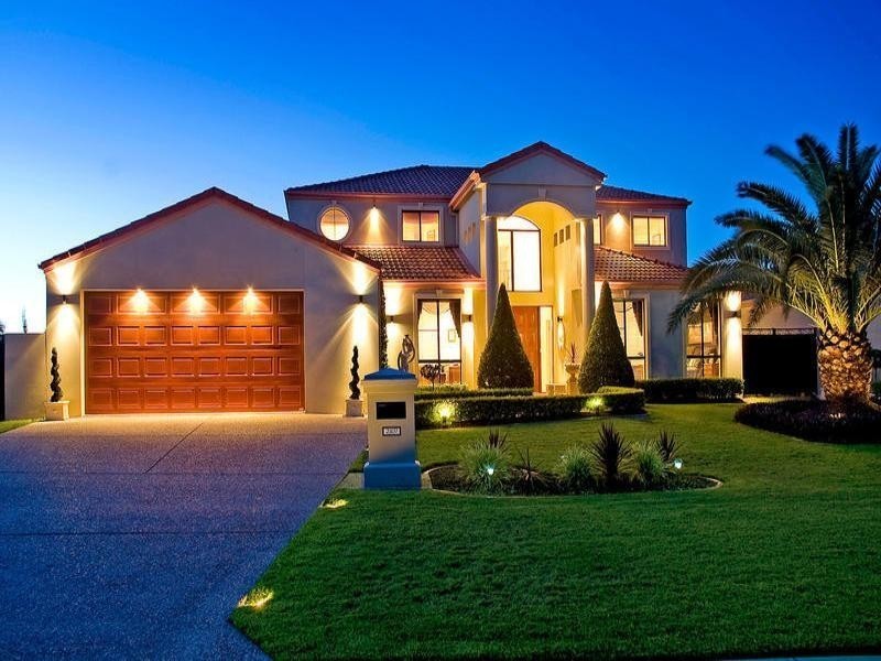 Hope Island QLD 4212