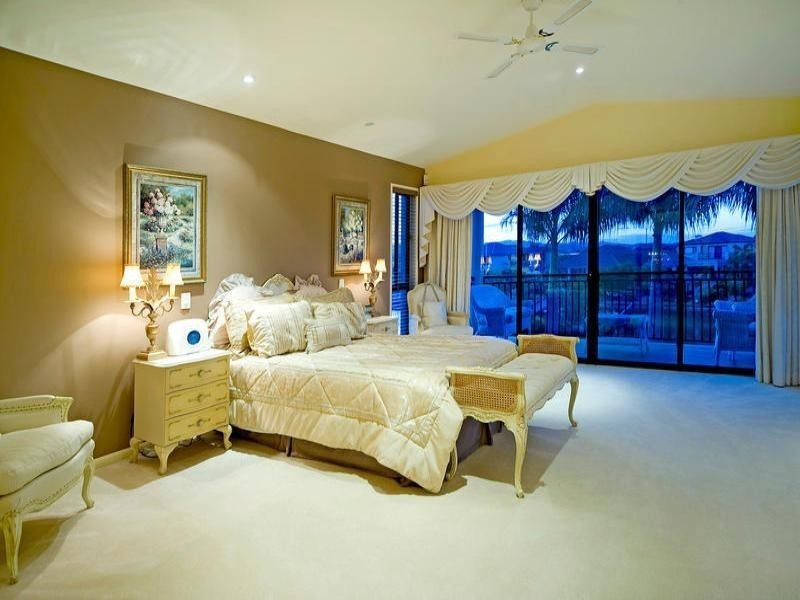 Hope Island QLD 4212