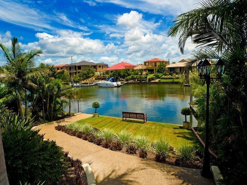 Hope Island QLD 4212