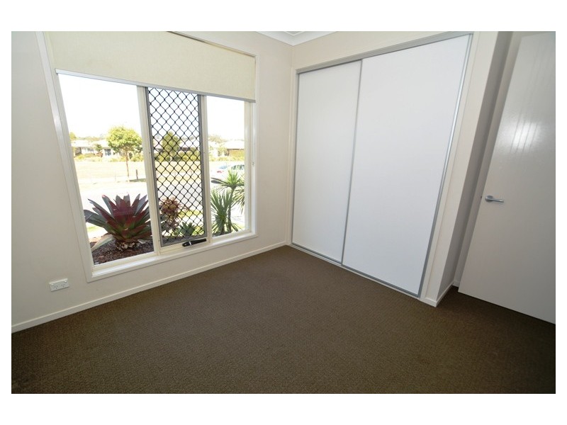 58 Mackintosh Drive, North Lakes QLD 4509