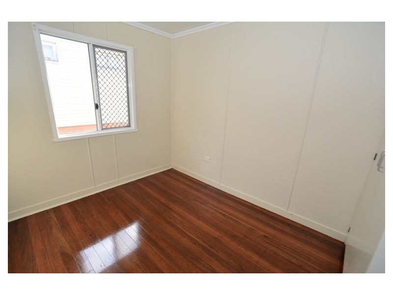 94 Farrant Street, Stafford Heights QLD 4053