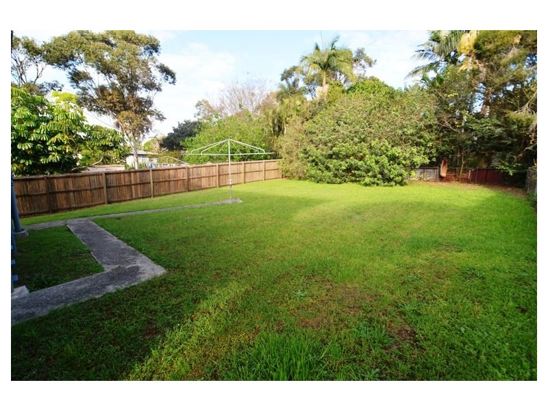 94 Farrant Street, Stafford Heights QLD 4053