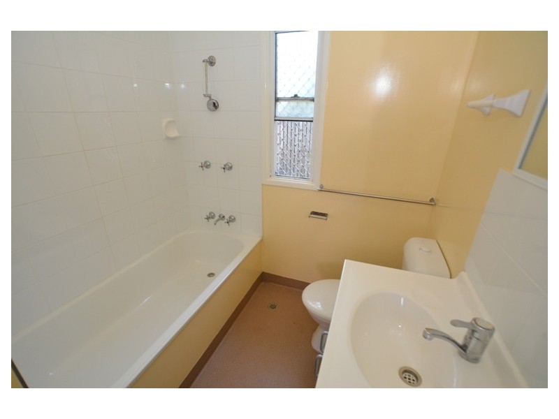 64 Tolmie Street, Zillmere QLD 4034