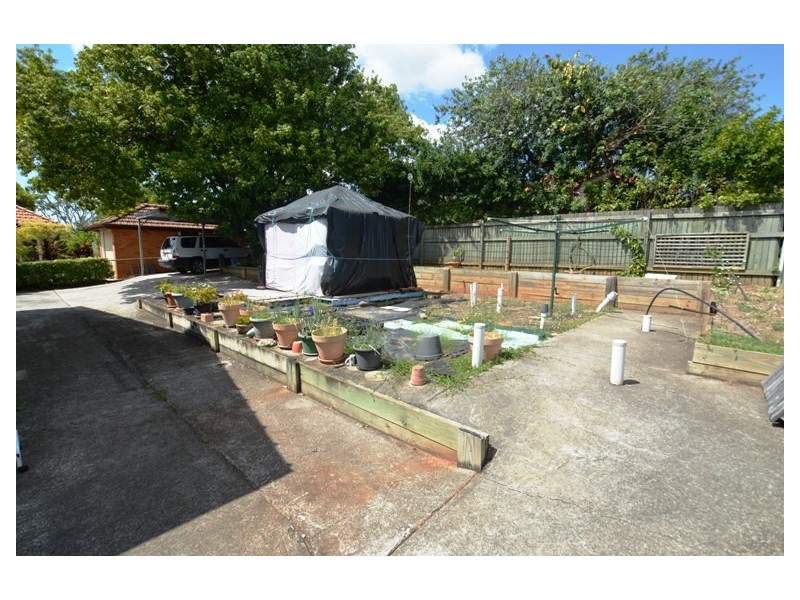 606 Robinson Road West, Aspley QLD 4034