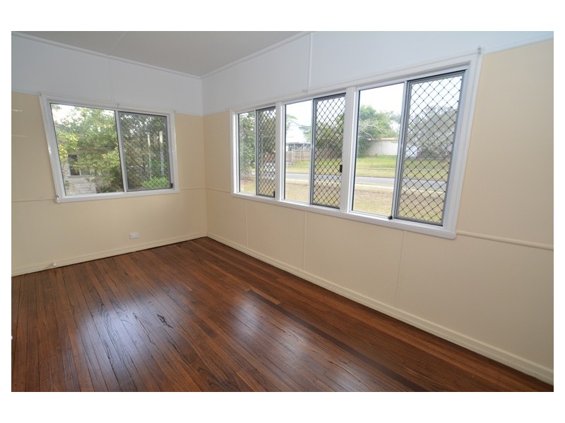 2 Castling Street, Stafford QLD 4053