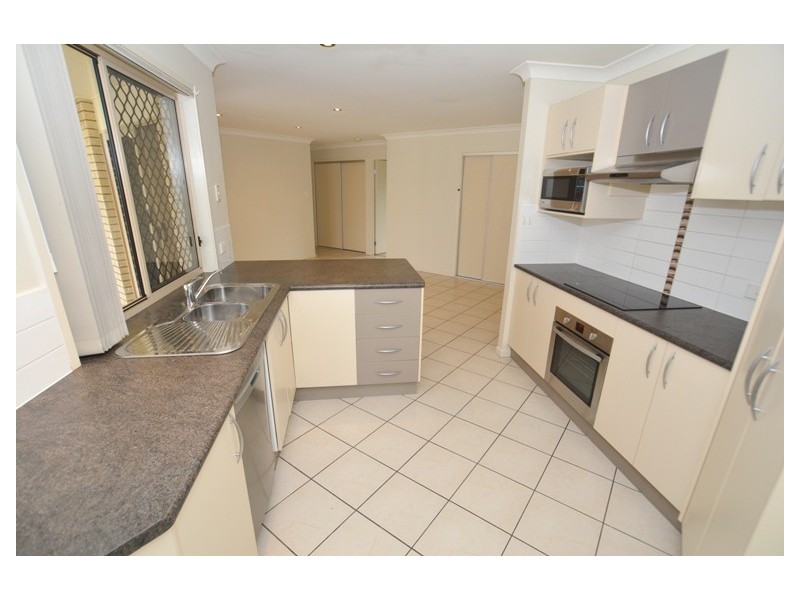 1 Renmark Crescent, Caboolture South QLD 4510