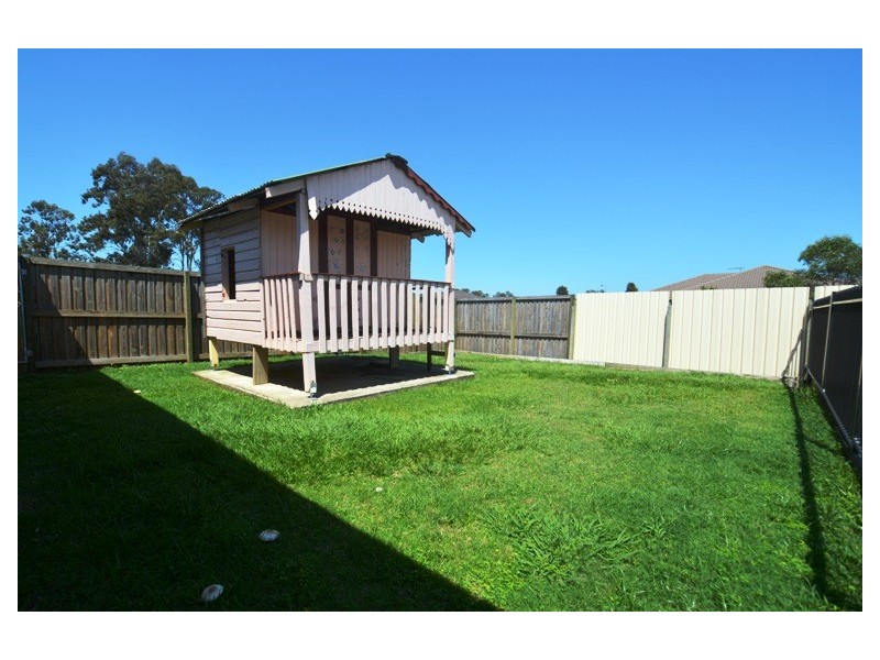 1 Renmark Crescent, Caboolture South QLD 4510