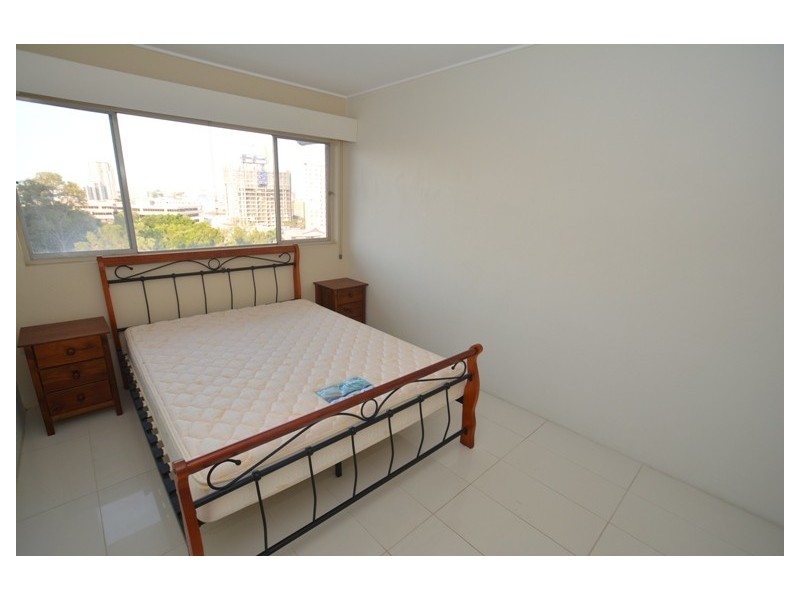 17/179 Kennigo Street, Spring Hill QLD 4000