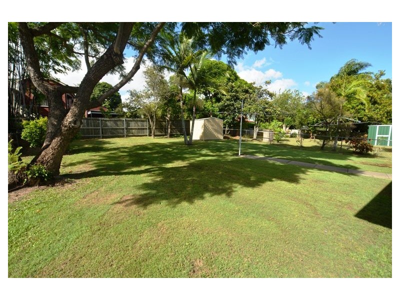 77 Bellicent Road, Bracken Ridge QLD 4017