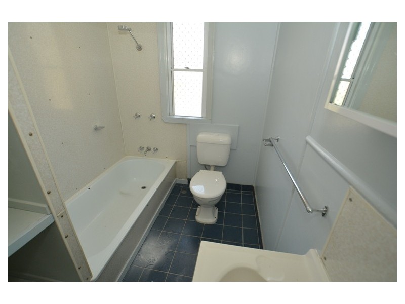 25 Hoolan Street, Stafford QLD 4053