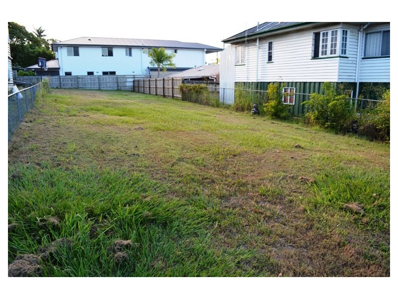 208 Bilsen Road, Wavell Heights QLD 4012