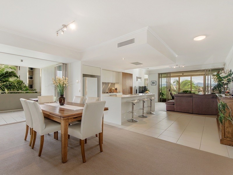 1764 / 1 RIALTO QUAY DRIVE, Hope Island QLD 4212