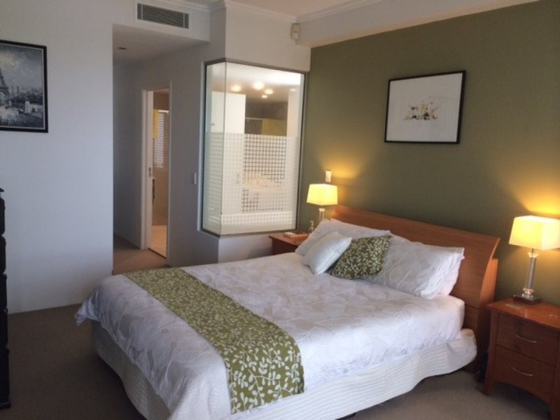 1764 / 1 RIALTO QUAY DRIVE, Hope Island QLD 4212