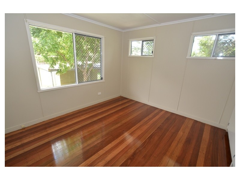 14 Detling Street, Stafford Heights QLD 4053