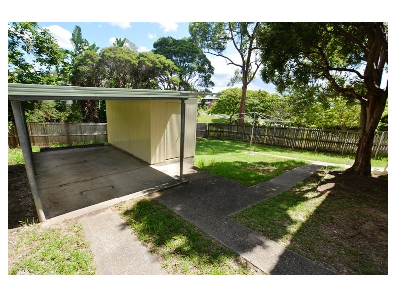 14 Detling Street, Stafford Heights QLD 4053