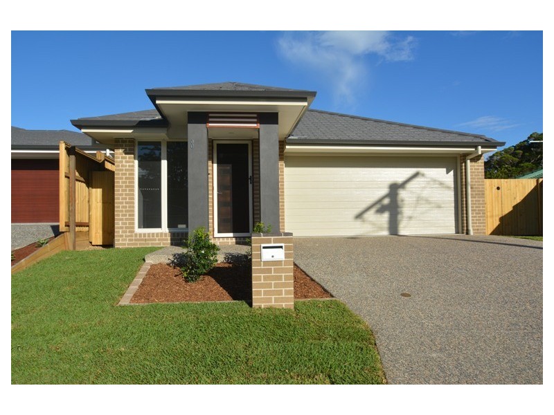 8 Toorak Road, Albany Creek QLD 4035