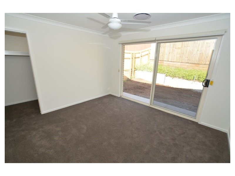 8 Toorak Road, Albany Creek QLD 4035