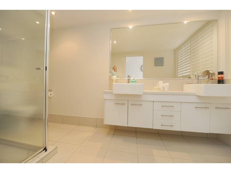 24 / 51 GRAND PARADE, Kawana Island QLD 4575