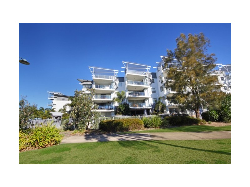 24 / 51 GRAND PARADE, Kawana Island QLD 4575