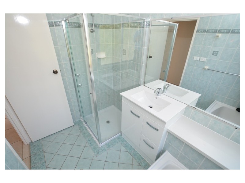 1198 Old North Crescent, Strathpine QLD 4500