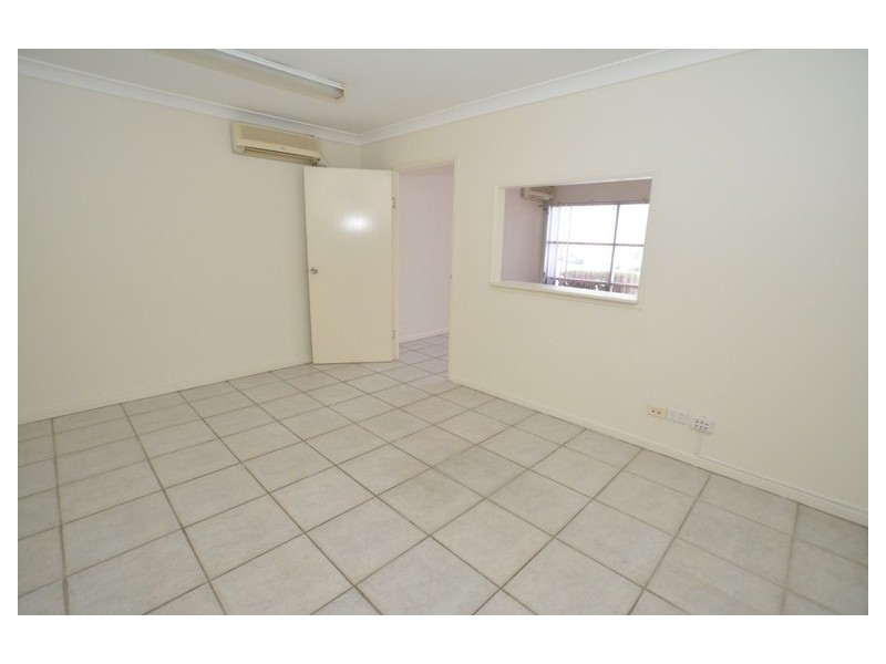 8/129 Robinson Road East, Geebung QLD 4034