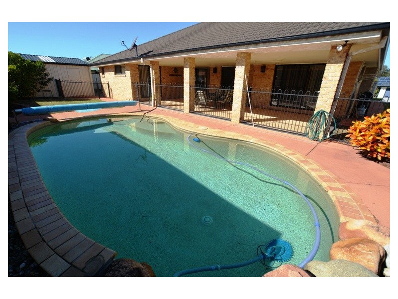 5 Hillside Court, Joyner QLD 4500