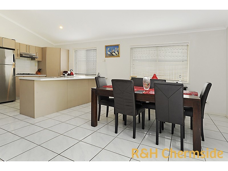 16 Allan Street, Kedron QLD 4031