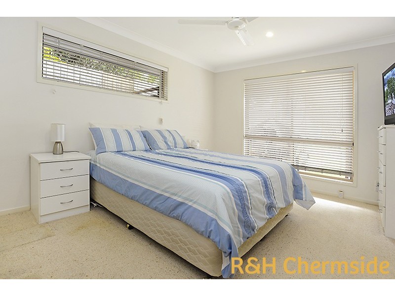 16 Allan Street, Kedron QLD 4031