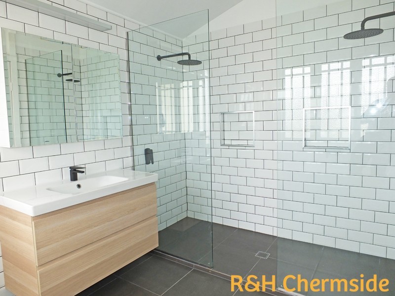 23 Edinburgh Castle Rd, Kedron QLD 4031