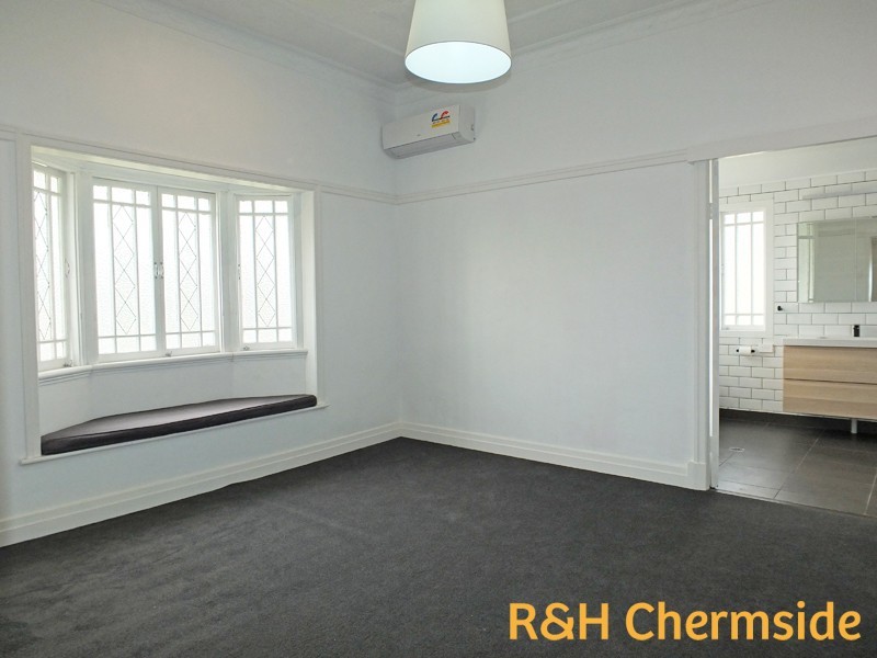 23 Edinburgh Castle Rd, Kedron QLD 4031