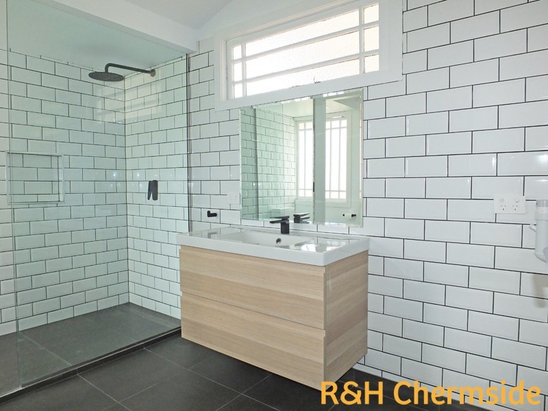 23 Edinburgh Castle Rd, Kedron QLD 4031