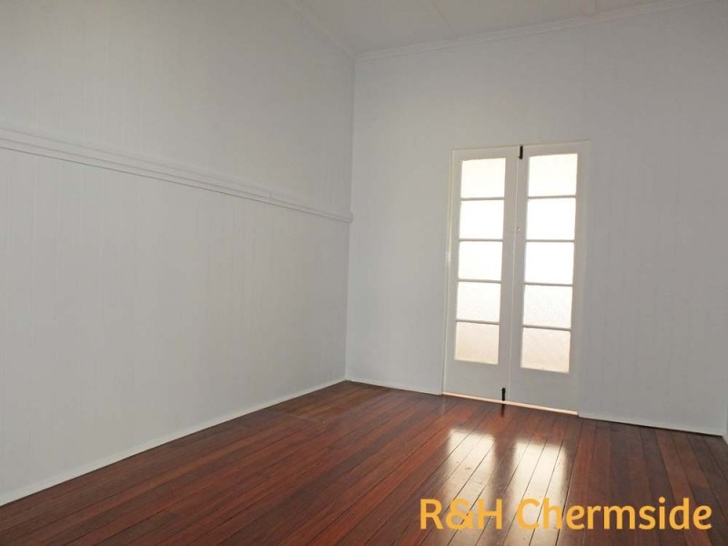 9 Cremorne Rd, Kedron QLD 4031