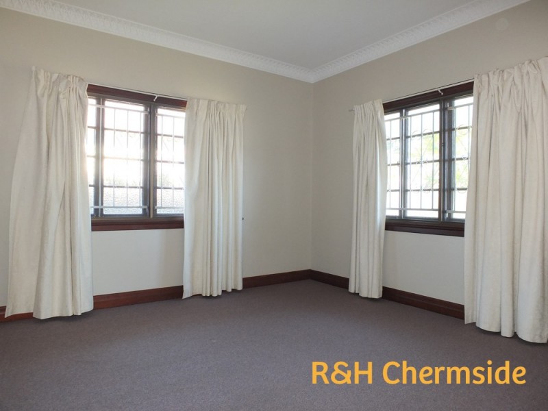 267 Rode Road, Wavell Heights QLD 4012