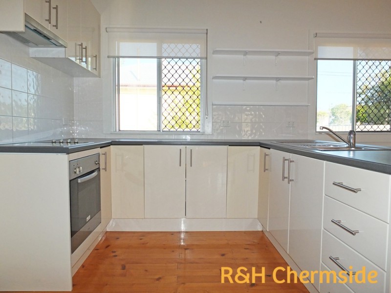 8 Oshea St, Zillmere QLD 4034