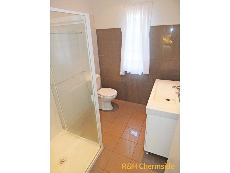 8 Oshea St, Zillmere QLD 4034